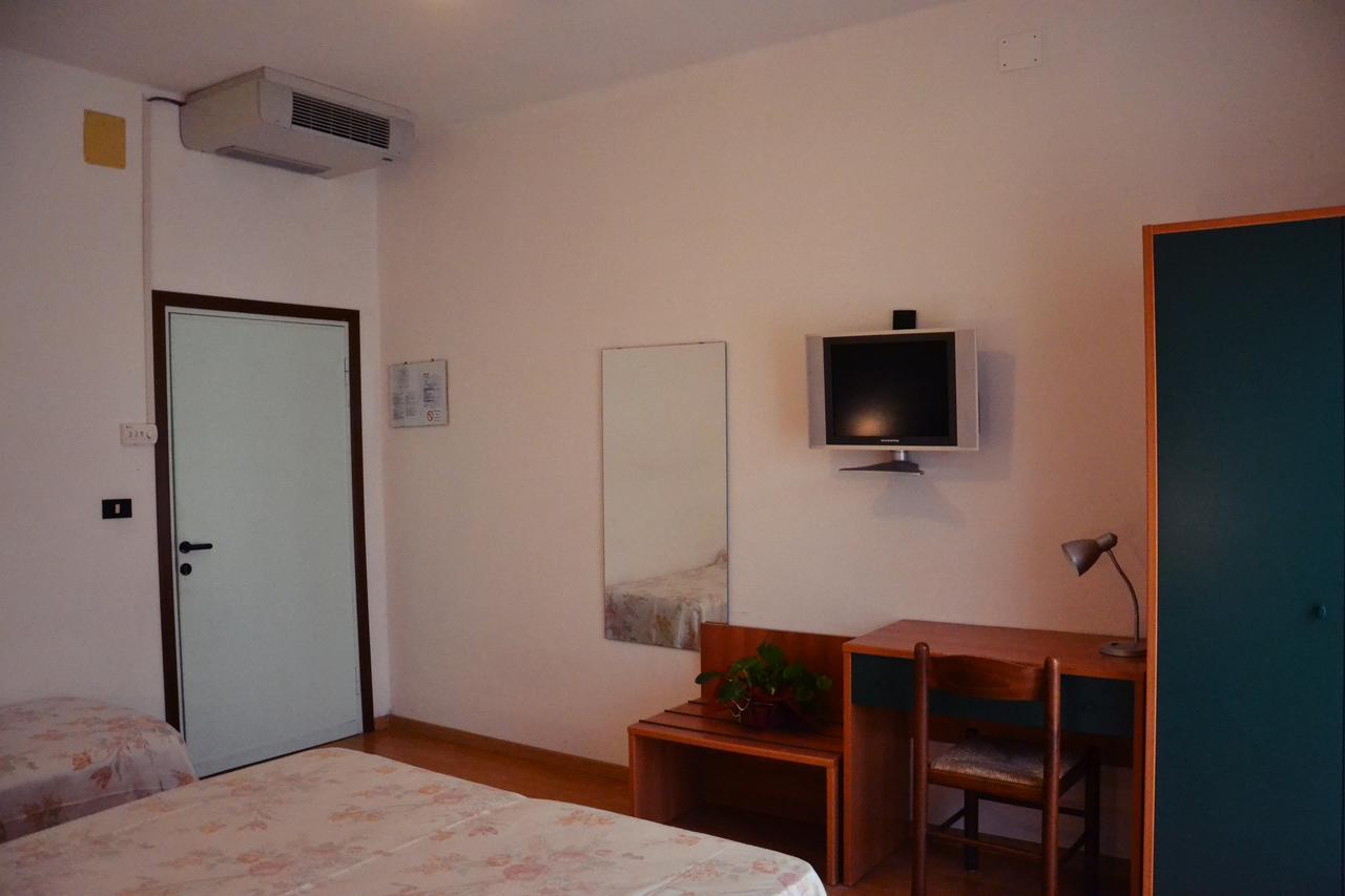 Hotel Rex Lido di Jesolo Exterior photo