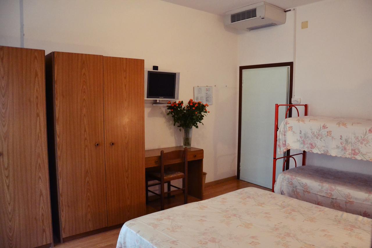 Hotel Rex Lido di Jesolo Exterior photo